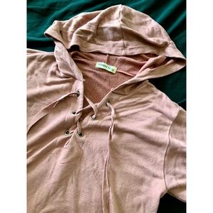 Ginger G Short Sleeve Hoodie